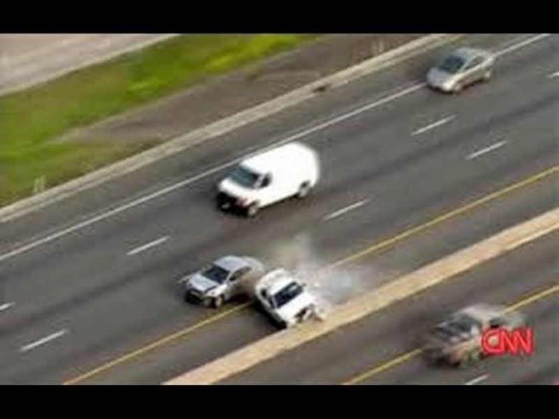 Police Chase Teleporting Car